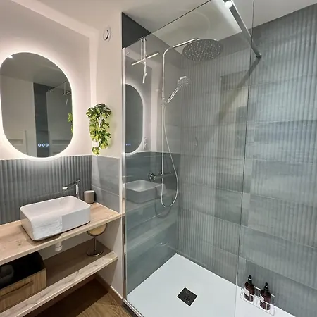 Le Palmae, Cocon Chic & Vegetal Au Coeur De * Hyères